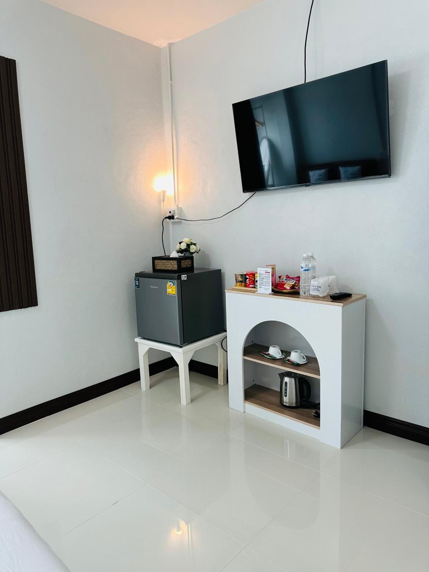 Service Apartment Lampang Room202 ใจกลางเมืองใกล้กาดกองต้า Exterior foto